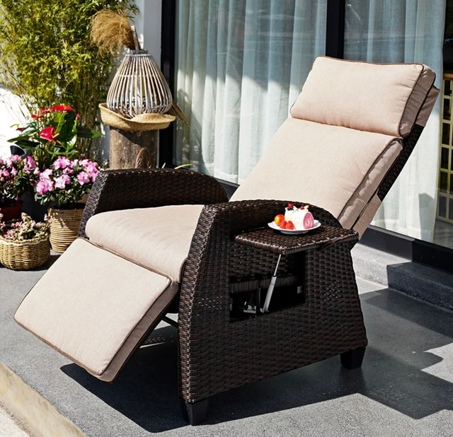 VI 203 Outdoor Armchair 
